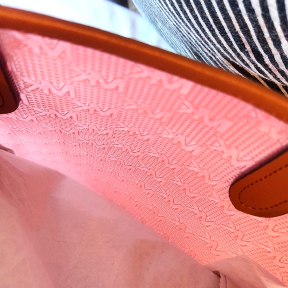 🏷️MK Eliza Large NS Tote Bag with Pouch Clear Geranium PINK - Picture 6 of 11